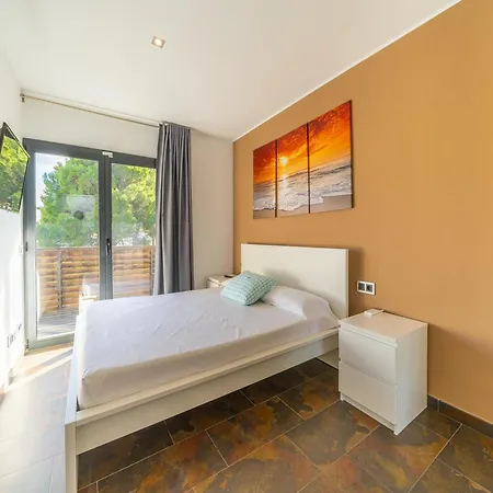 Cozy With Communal Pool Villa *